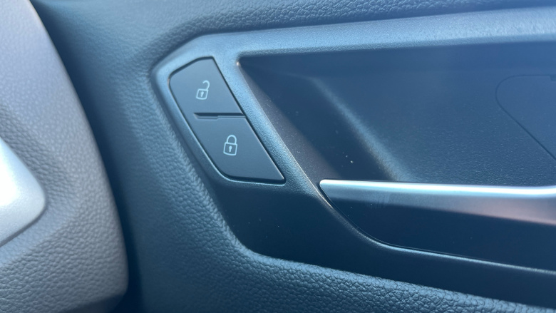 Volkswagen T-Roc 1.5 TSI Match 5dr DSG Petrol Hatchback